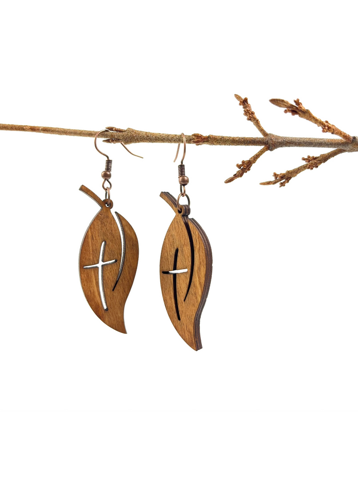 "Cross leaf" earrings