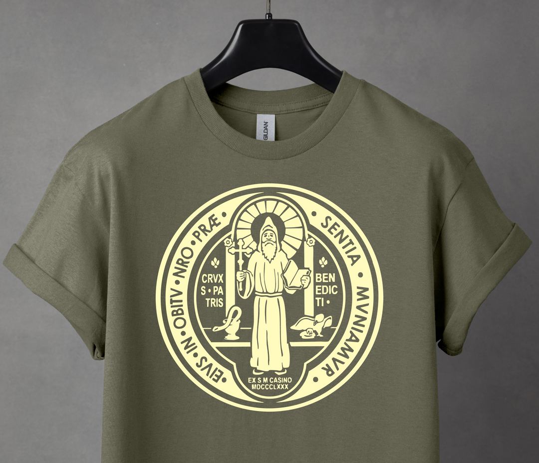 Benedict St. Medal, Green T-shirt